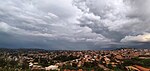 6. Vue aérienne de la ville de Bafoussam